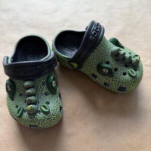 CROCS Classic I AM Clogs Green Slippers Toddler Size 5